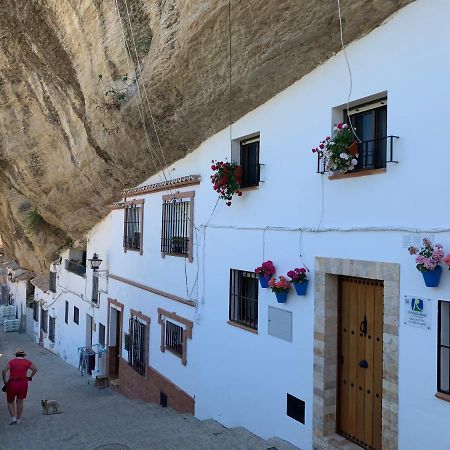 Casa Cueva Las Calcetas Hostal Setenil De Las Bodegas Exterior foto