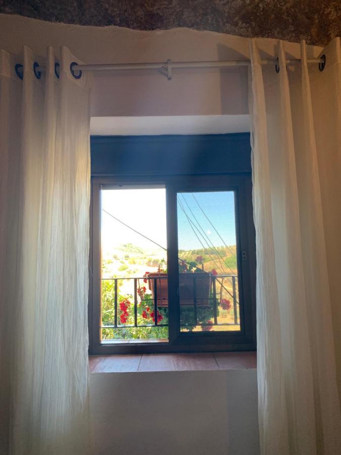 Casa Cueva Las Calcetas Hostal Setenil De Las Bodegas Exterior foto