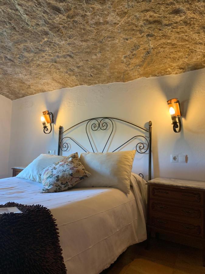 Casa Cueva Las Calcetas Hostal Setenil De Las Bodegas Exterior foto
